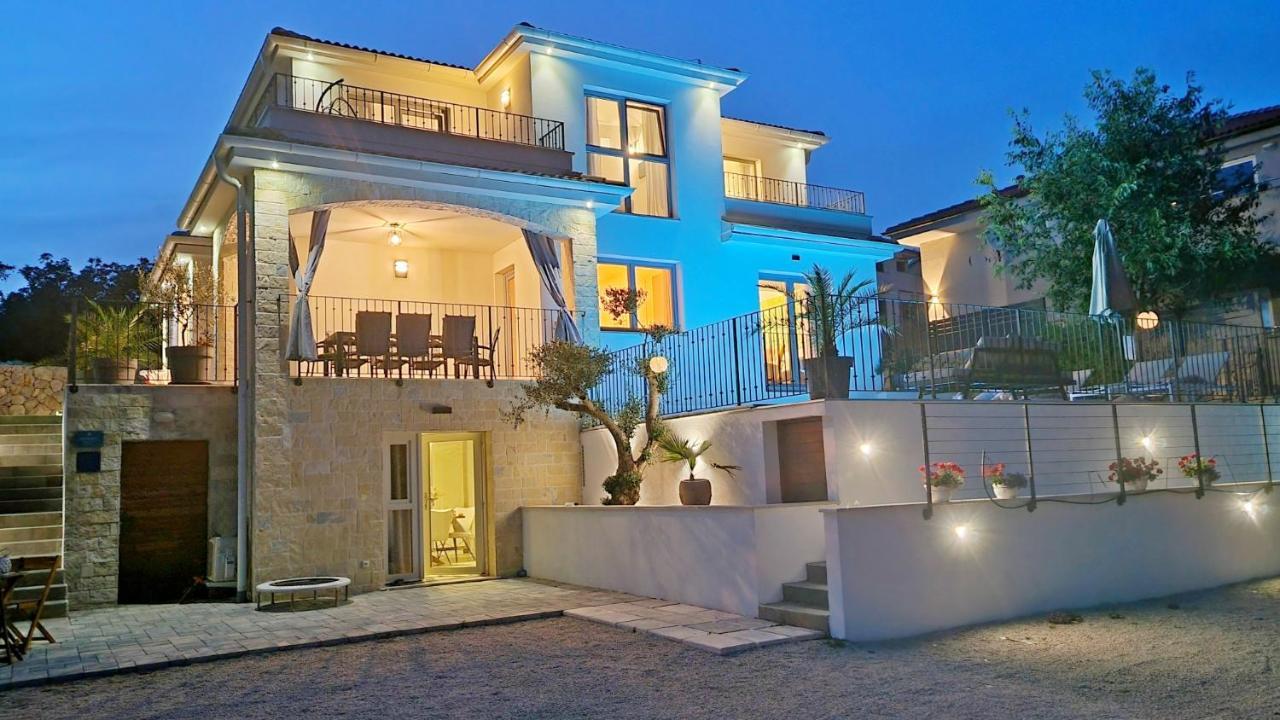Luxury Apartment Viktorija With Private Pool Čižići エクステリア 写真